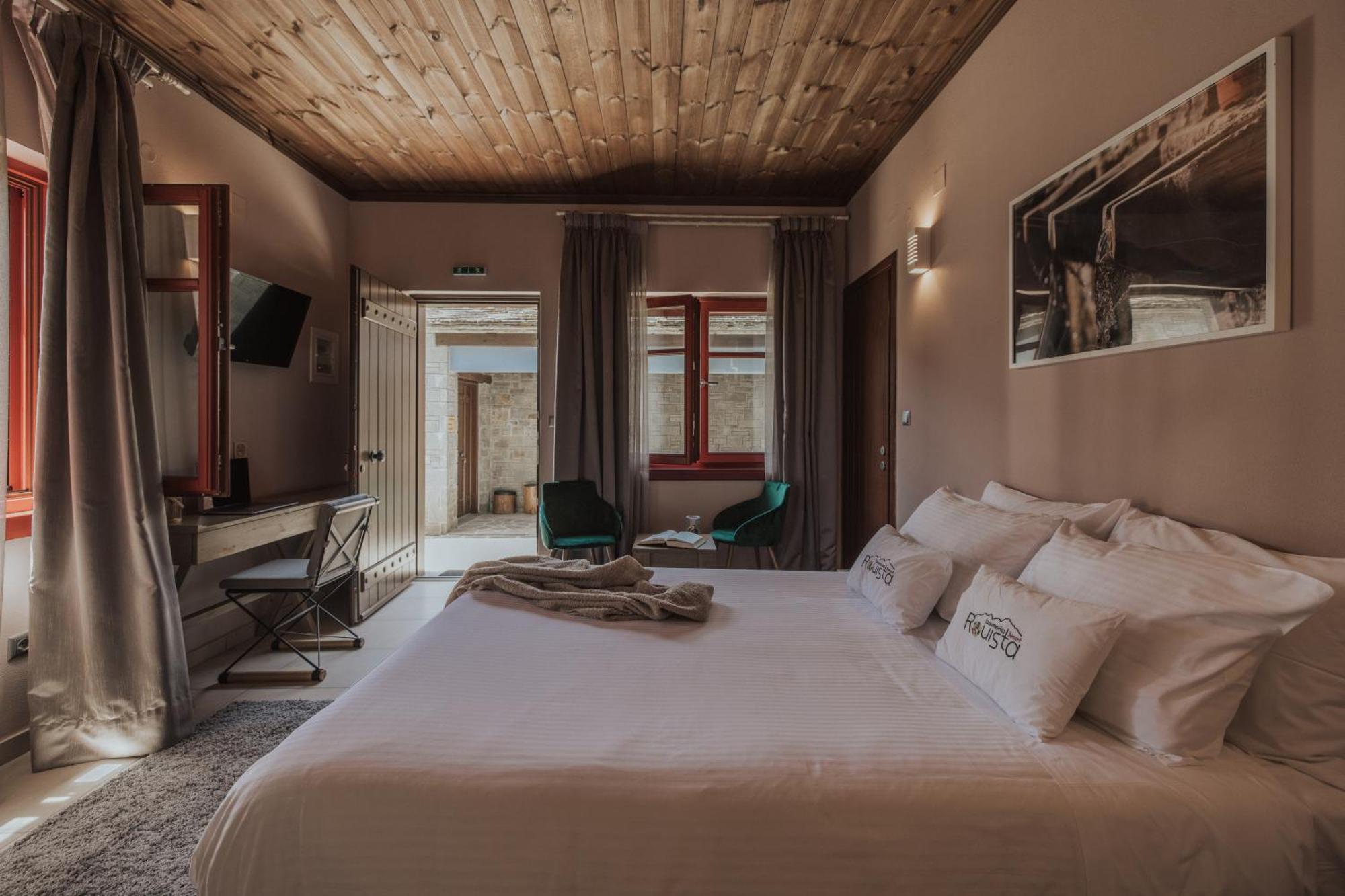 Rouista Tzoumerka Resort Vourgareli Habitación foto