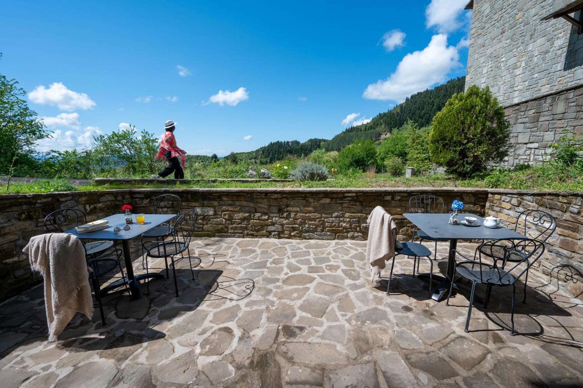 Rouista Tzoumerka Resort Vourgareli Exterior foto